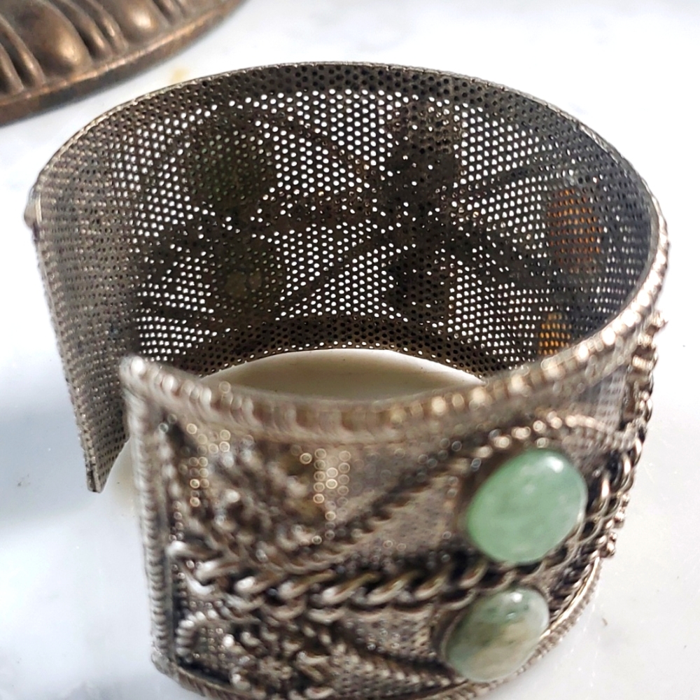 Vintage 1980s-1990s Boho metal bracelet - Picture 10 of 12